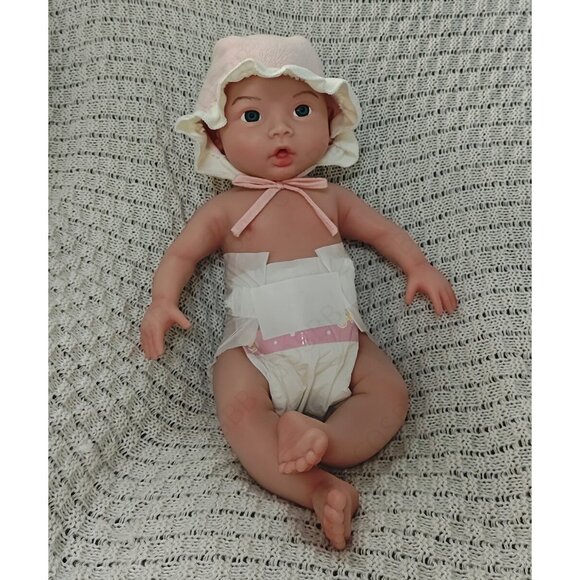 6.71lbs Cute Newborn Platinum Silicone 45cm Reborn Baby Girl Doll With Open Eyes - Picture 14 of 16